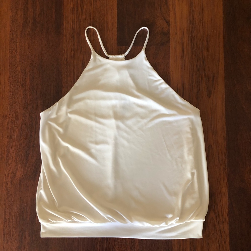 Express racer back keyhole tank